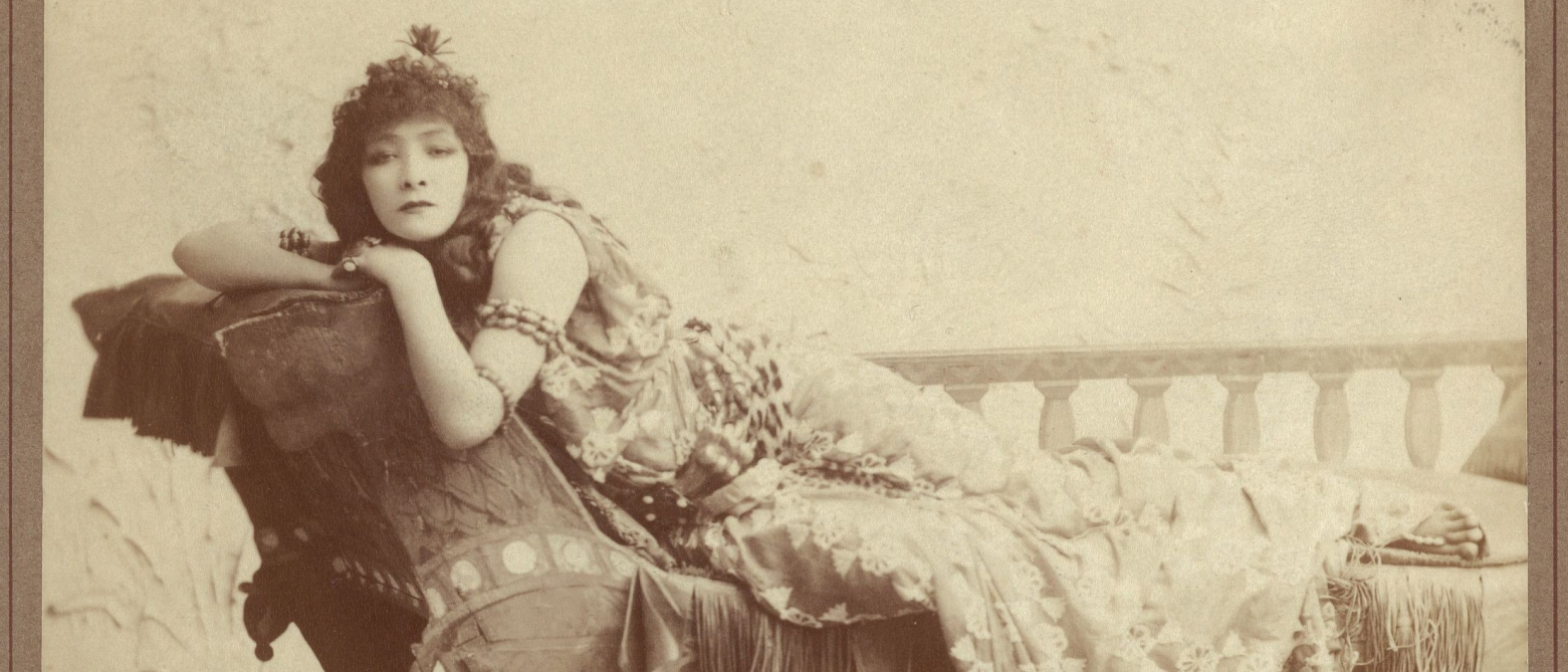 Sarah Bernhardt o la diva dai canini di velluto