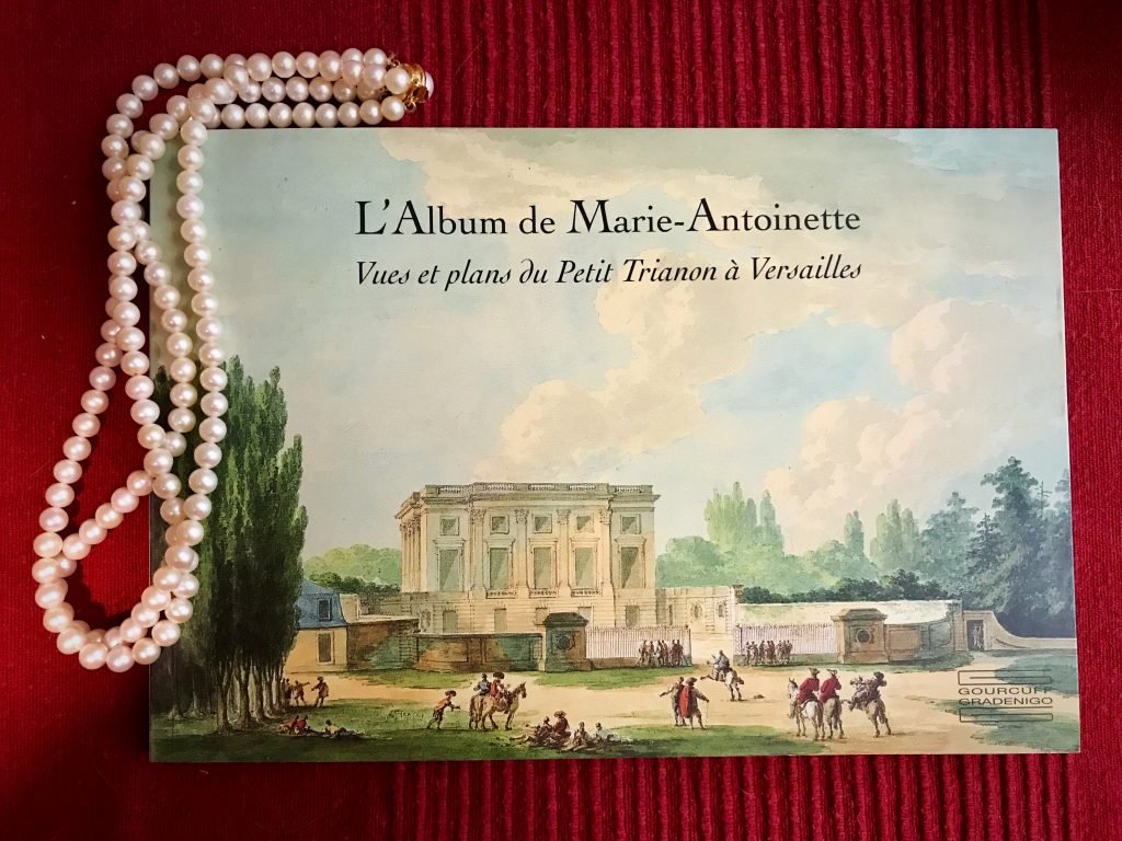 Lettura Marie-Antoinette Trianon2