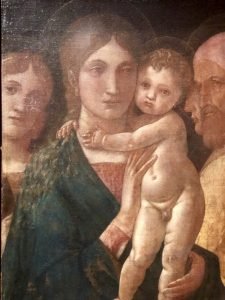 AndreaMantegna_VergineConBambinoCircondataDaTreSanti_1485