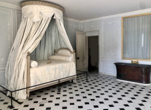 Sala_da_bagno_Marie-Antoinette